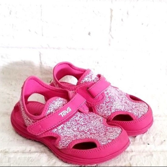 teva toddler girl sandals